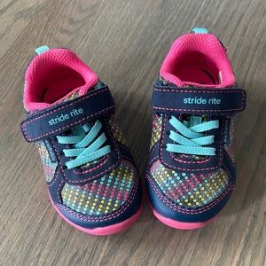 Baby girl stride rite shoes NWOT size 5